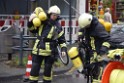 Feuer 2 Koeln Nippes Neusserstr P199